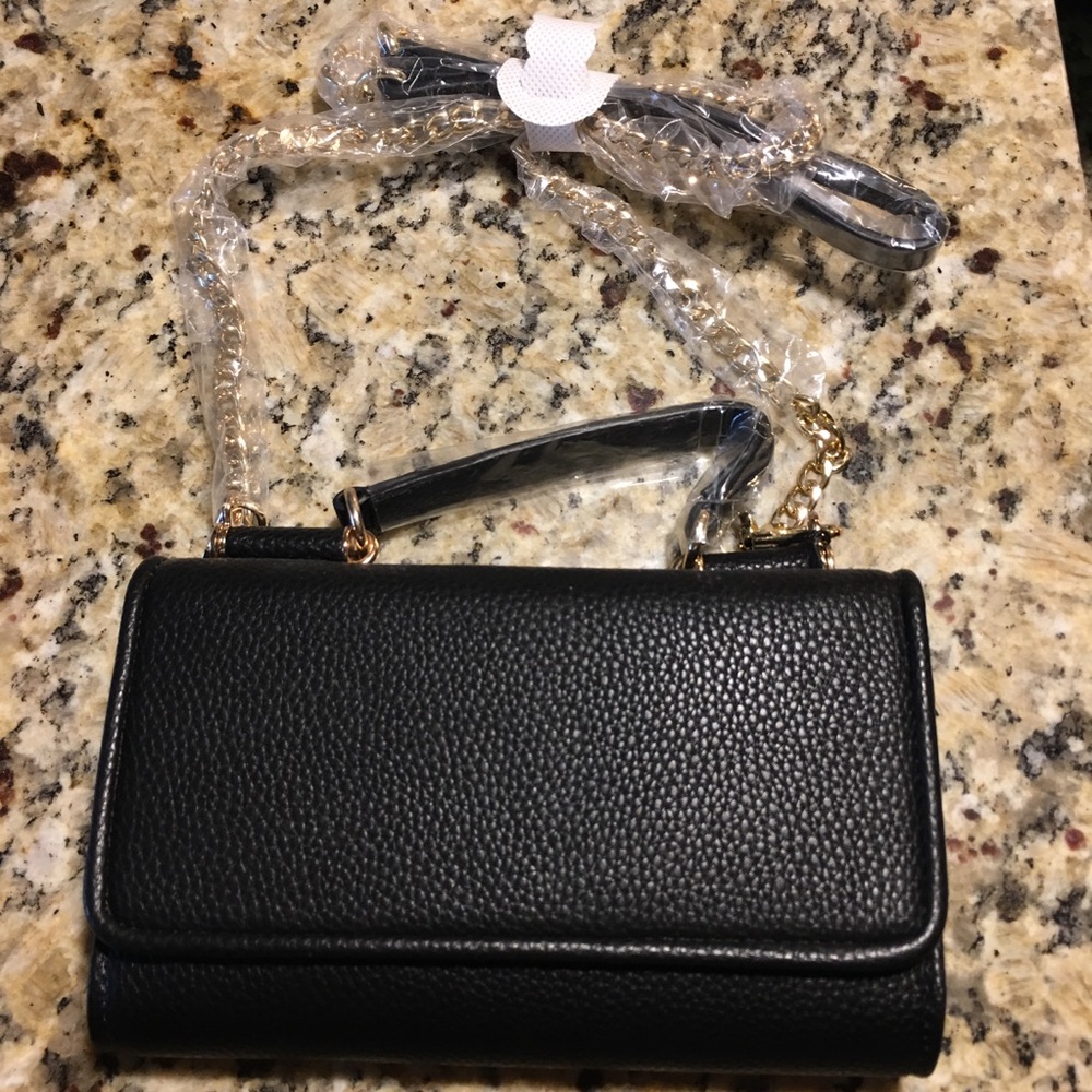 Black compact little purse w gold chain strap NWT!